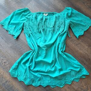 Umgee Scalloped Edge Flutter Sleeve Off Shoulder Blouse L